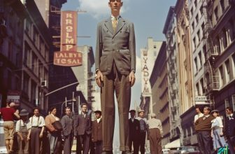 Top 10 Tallest Men in the World